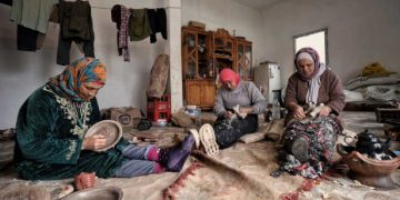 Septième anniversaire de l’inscription de la poterie de Sejnane sur la liste du patrimoine immatériel : Des femmes gardiennes du feu de poterie et la mémoire du lieu