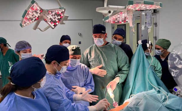 Tunisie : Une première chirurgie robotique de la prostate en Tunisie, à l’hôpital universitaire Charles-Nicolle