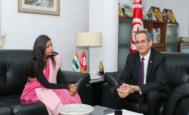 Tunisie-Inde : Renforcer la coopération académique et scientifique ainsi que le partenariat entre la République tunisienne et la République de l&rsquo;Inde dans les secteurs de l&rsquo;enseignement supérieur et de la recherche scientifique