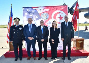Coopération militaire tuniso-américaine : L’armée de l’air reçoit un avion de transport militaire C-130