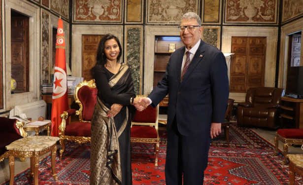 Tunisie-Inde: L’ambassadrice de l’Inde, Dr. Devyani Khobragade rencontre le Président de l’Assemblée des représentants du peuple pour discuter de l’approfondissement des relations bilatérales