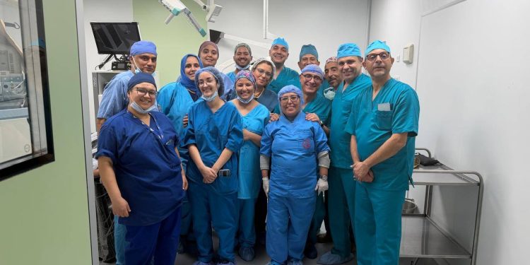Tunisie : Pour la première fois, une hystérectomie réalisée par la chirurgie robotique avec des compétences tunisiennes à 100%.