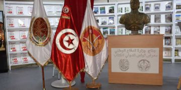 Livre et mémoire militaire : le Ministère de la Défense nationale met en lumière son patrimoine à la foire internationale du livre de Tunis