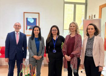 Un numérique plus sûr pour les enfants : la France et la Tunisie renforcent leur coopération