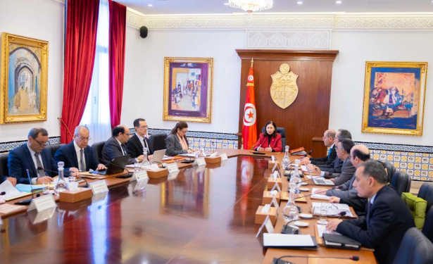 Sidi Bou Saïd et les universités au cœur des grands projets : accélération des chantiers stratégiques décidée à la Kasbah