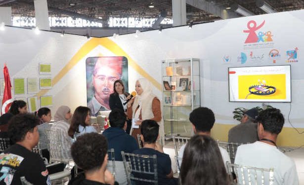 Au deuxième jour de la Foire internationale du livre de Tunis :Le ministère de la Famille organise un atelier interactif pour un espace numérique sécurisé et une session pratique en maintenance informatique