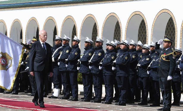 Tunisie: Kaïs Saïed préside au Palais de Carthage le 70e anniversaire des Forces de sécurité intérieure