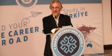 À Tunis, les opportunités d’études en Turquie séduisent la jeunesse