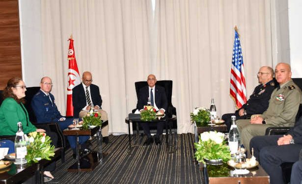 Coopération militaire : la Tunisie et les États-Unis misent sur la formation et l’innovation aérienne