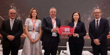 VERMEG reçoit l’International Excellence Award 2026 lors du Tunisia Investment Forum