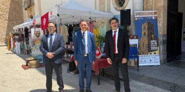 Célébration de la Journée mondiale de l’Afrique: la Tunisie valorise son potentiel économique, culturel et artisanal dans le cadre de « Afrisiciliana »