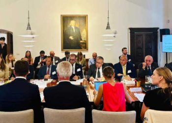 La Tunisie plaide à Rome pour un renforcement des partenariats énergétiques en Méditerranée