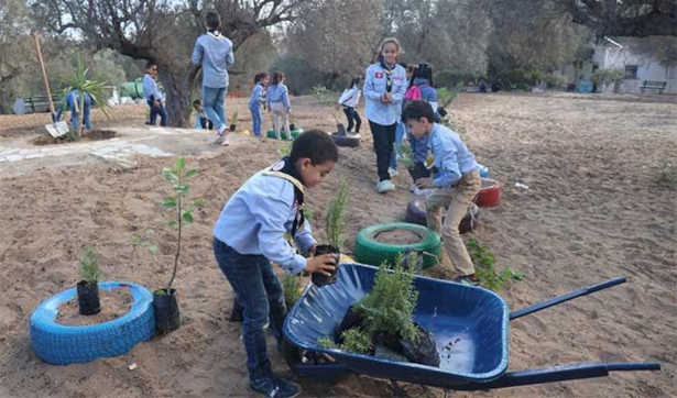 Les Scouts tunisiens lancent « Plantons l’avenir », un projet pour planter 100 000 arbres