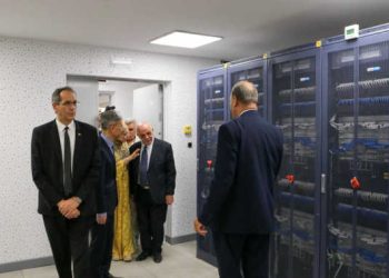 Le ministre de l’Enseignement supérieur et de la Recherche scientifique inaugure un supercalculateur au Centre de calcul El Khawarizmi
