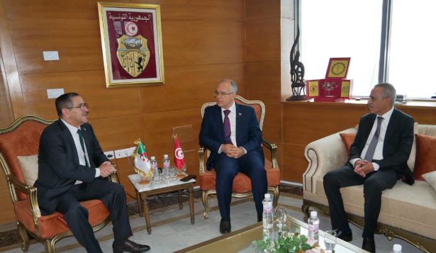 Tunisie–Algérie : une coopération douanière renforcée pour fluidifier les échanges et lutter contre la contrebande