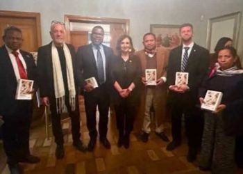 L’Ambassade de Tunisie en Afrique du Sud célèbre le Prix Comar d’Or 2026 décerné à Hichem Ben Azzouz