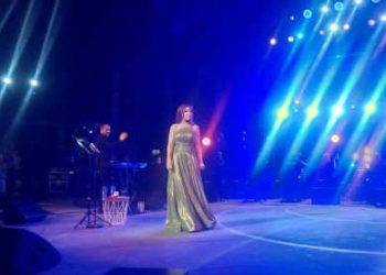 Yara enchante Hammamet : une nuit de magie, d’émotion et d’amour pour la Tunisie