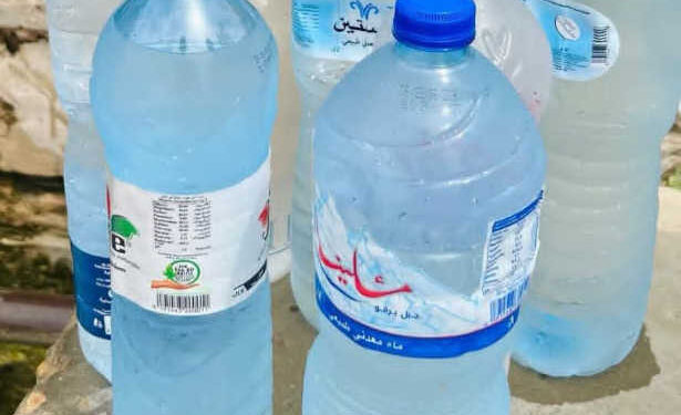 Crise de l’eau minérale en Tunisie : pourquoi les bouteilles manquent malgré une capacité de production élevée