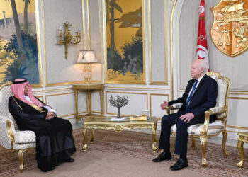 Kaïs Saïed reçoit les lettres de créance de trois nouveaux ambassadeurs accrédités en Tunisie