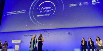 Une Tunisienne à l’honneur : Dhikra Mahmoud décroche le Prix France 2026 L’Oréal-UNESCO