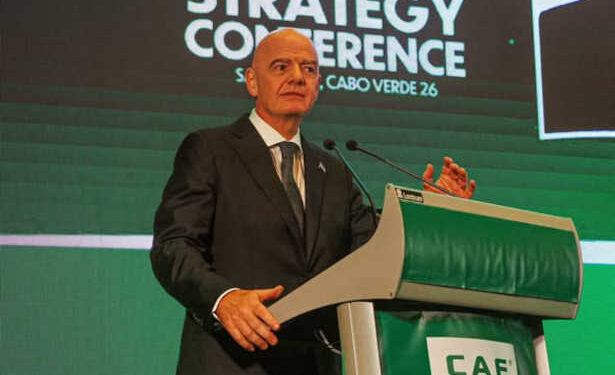 CAF: Infantino salue les investissements dans les infrastructures du football africain