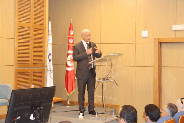 Tunisie: Journée d’information sur le financement des exportations d’huile d’olive et de dattes
