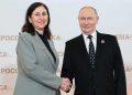 Sommet Russie-Afrique : La cheffe du gouvernement, Sarra Zaafrani Zenzri reçue au Kremlin par Vladimir Poutine